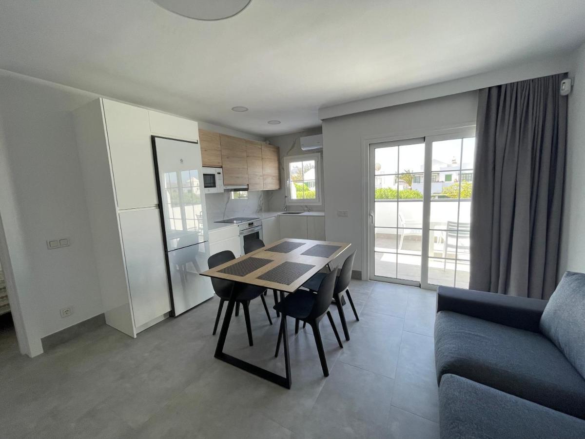 Izaro Apartamento Atico De Lujo Cerca De Playa Dorada Плайя-Бланка Екстер'єр фото