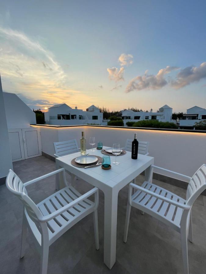 Izaro Apartamento Atico De Lujo Cerca De Playa Dorada Плайя-Бланка Екстер'єр фото