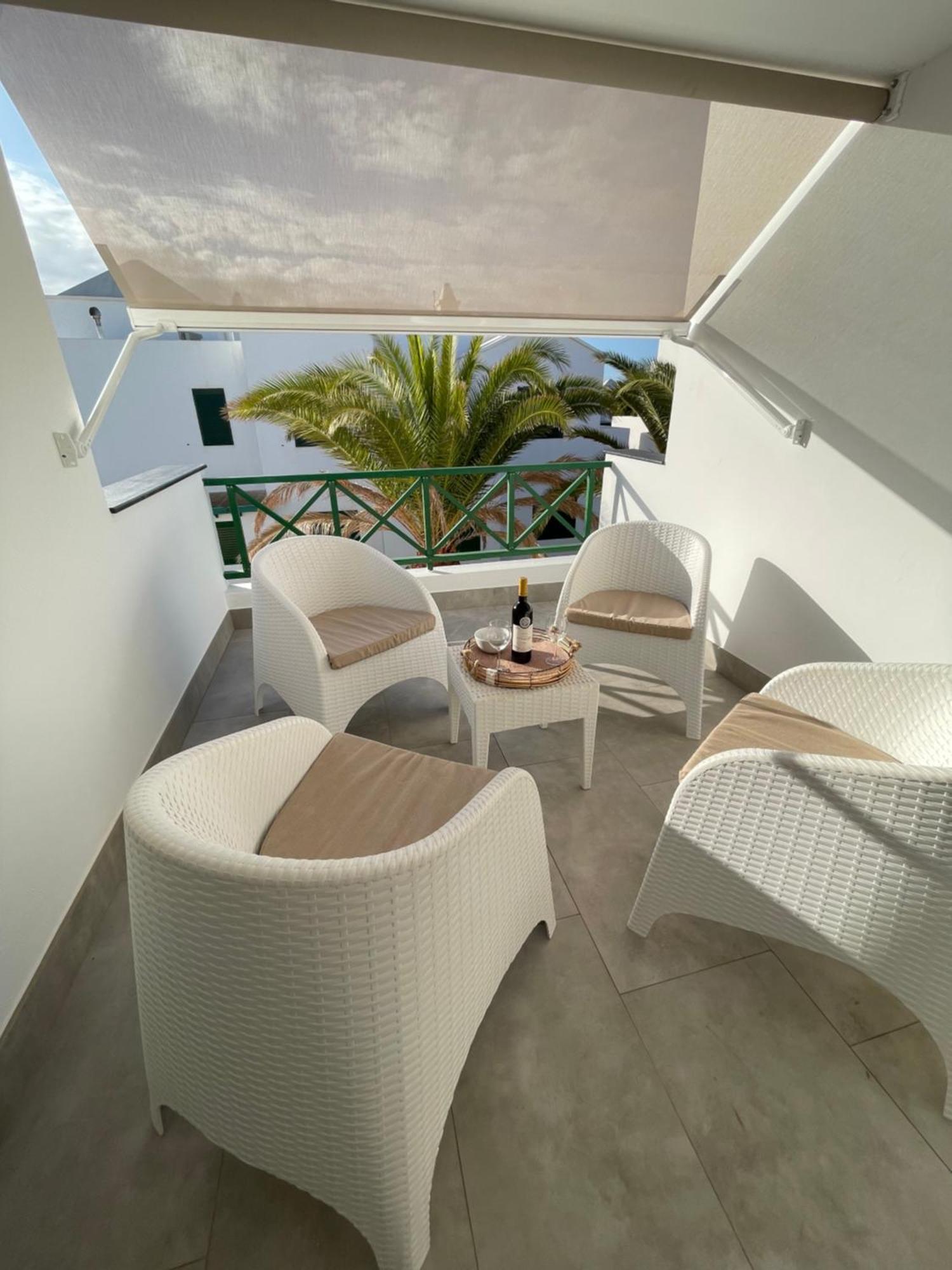 Izaro Apartamento Atico De Lujo Cerca De Playa Dorada Плайя-Бланка Екстер'єр фото
