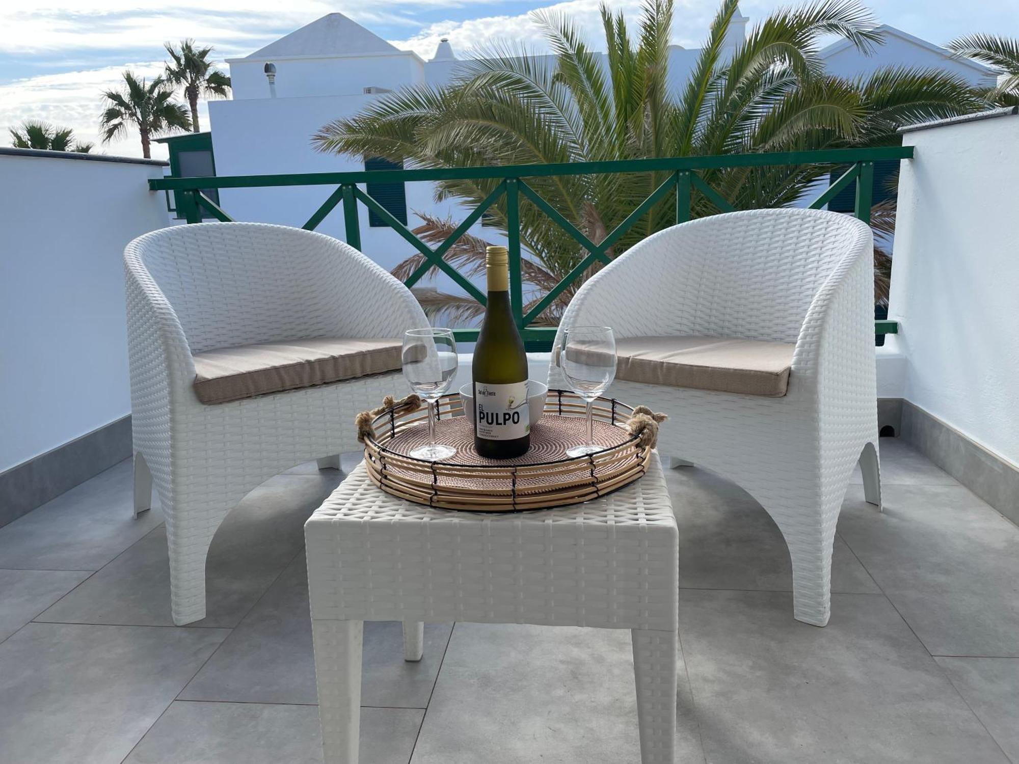 Izaro Apartamento Atico De Lujo Cerca De Playa Dorada Плайя-Бланка Екстер'єр фото